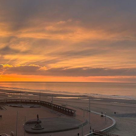 Genieten Van De Vlaamse Kust Met Prachtig Zeezicht De Haan Exterior photo