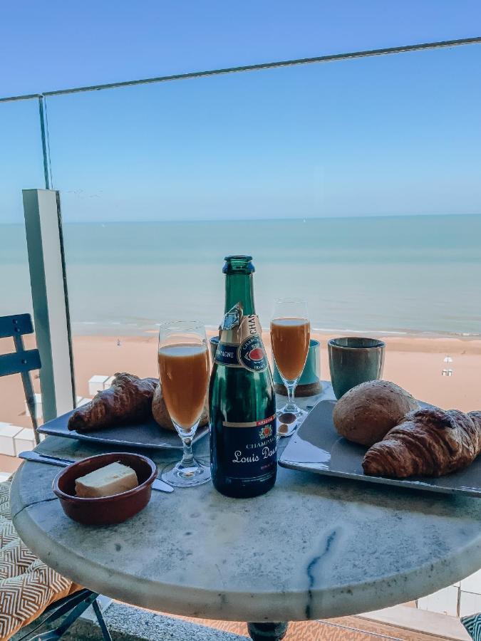Genieten Van De Vlaamse Kust Met Prachtig Zeezicht De Haan Exterior photo